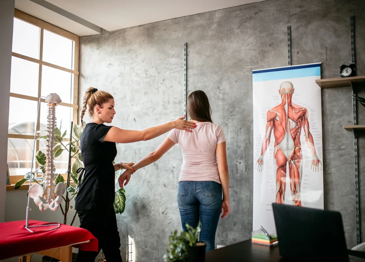 Chiropractic care in modern clinic setting